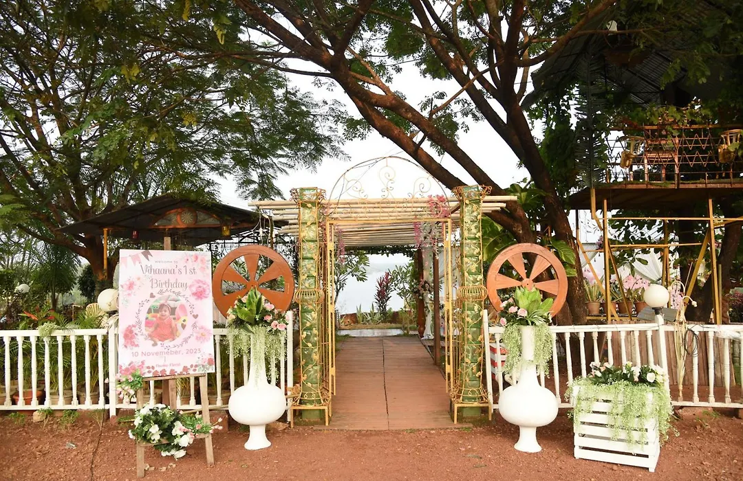 Sona Villa, The Lake Chalet-1